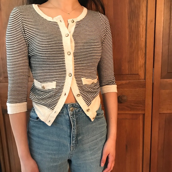 ⭐️ black & white striped buttoned cardigan - Picture 3 of 3